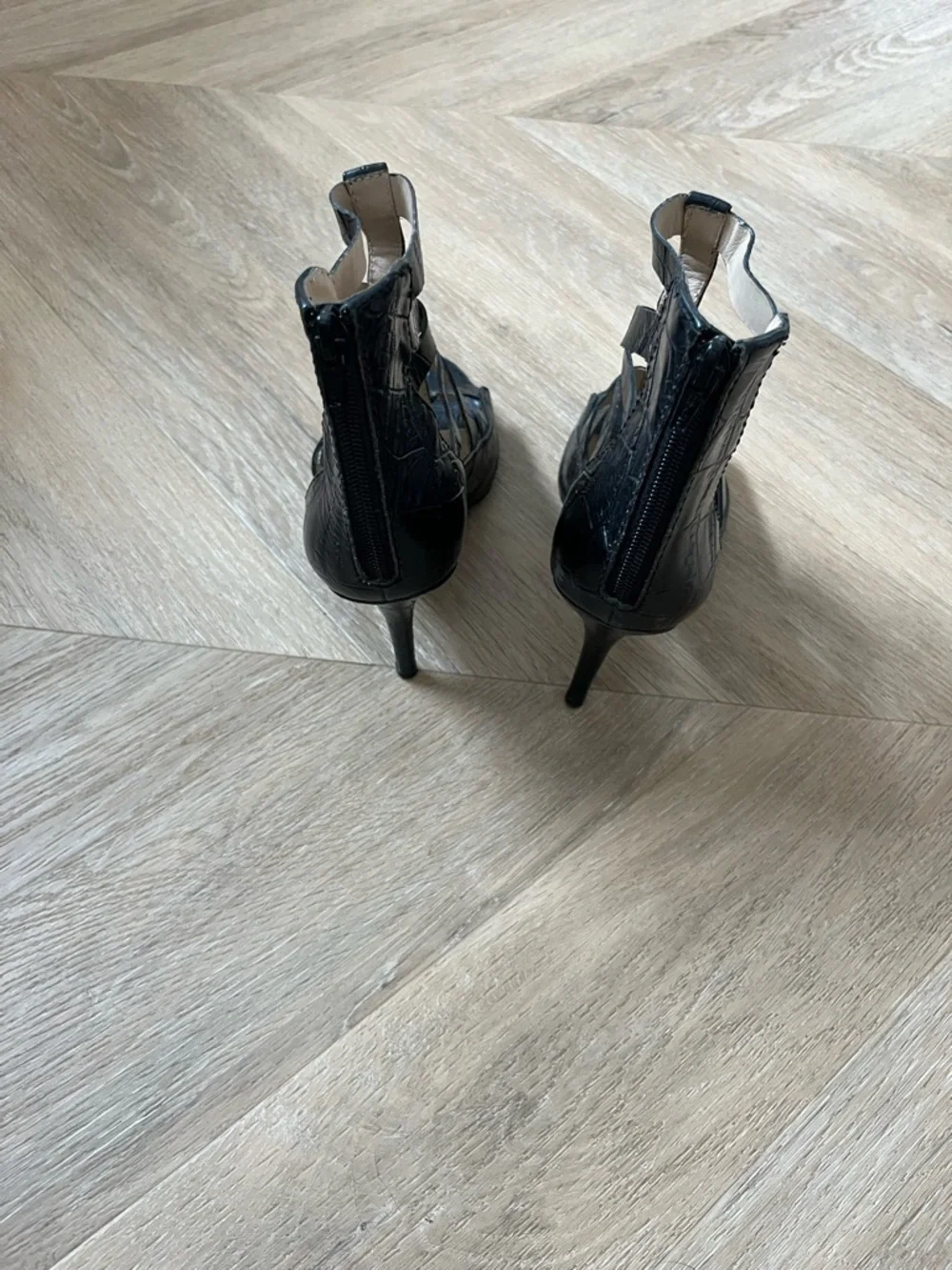 Zara Black Croc-Embossed Strappy High Heel Sandals - Picture 6 of 7